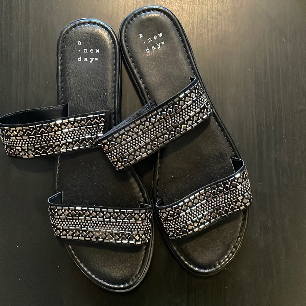 Worn once sparkly sandals